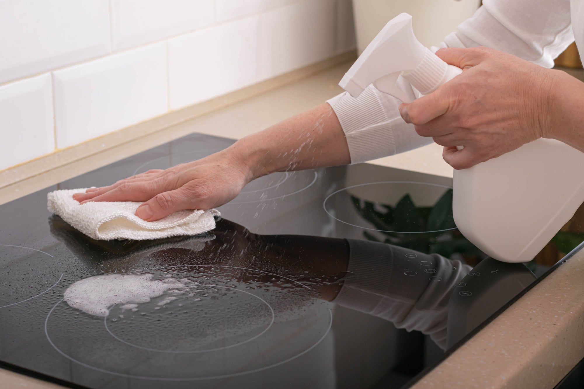 Best Way to Clean Tough Burn Marks on Glass Gas Stoves 